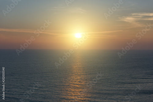 Quadro em tela Beautiful sunset on the ocean.
