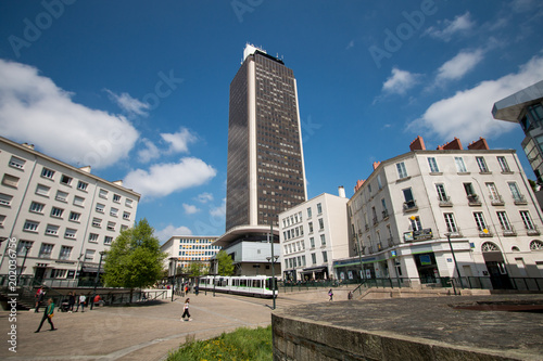 Tour de Bretagne centre ville de nantes 