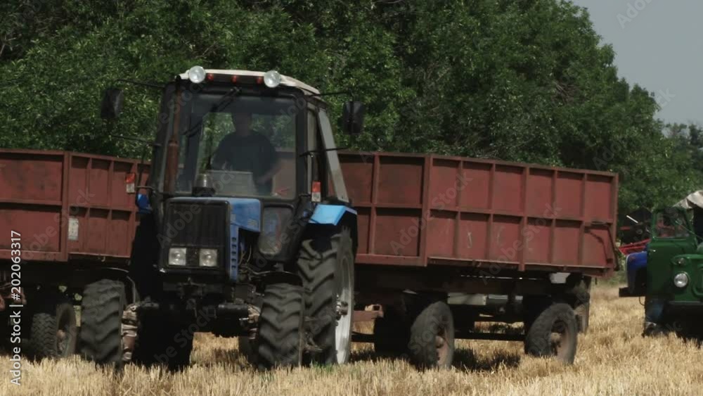 tractor with trailer in box tractor with trailer in box