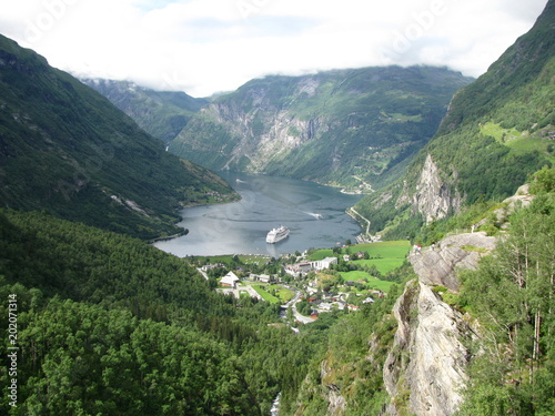 Fototapeta Naklejka Na Ścianę i Meble -  View of the Geiranger fjord, Norway