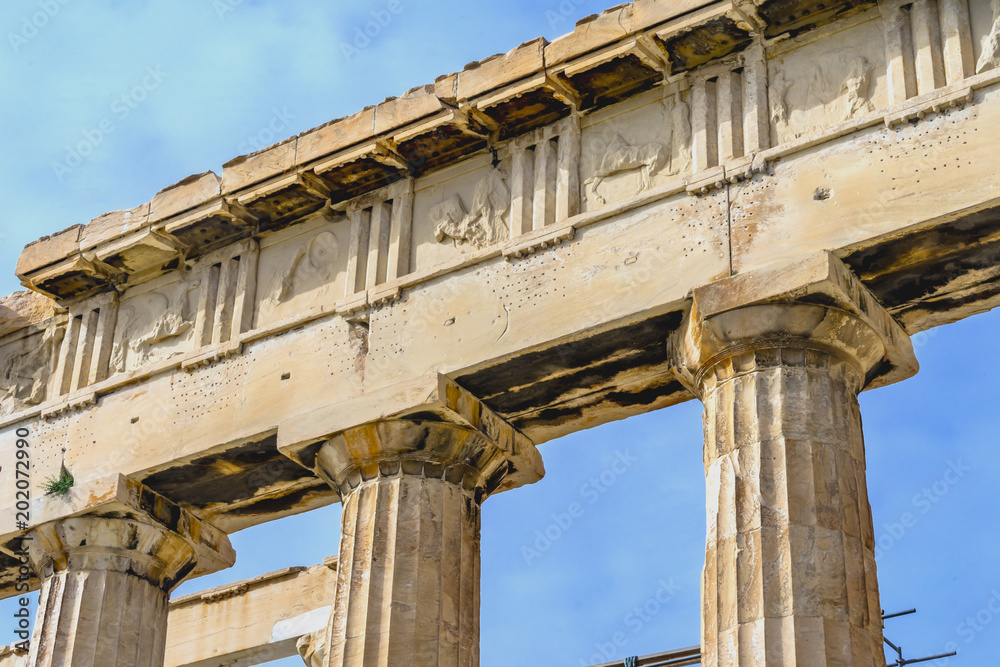 Old Statues Top Parthenon Acropolis Athens Greece Old Statues Top Parthenon Acropolis Athens Greece