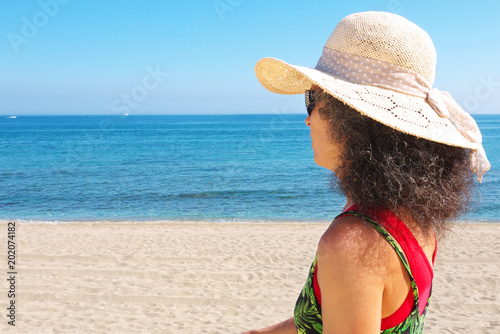 Woman Straw hat Beach Horizon