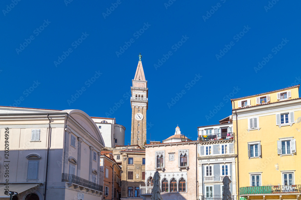 Fototapeta premium Buildings of Piran town on Adriatic sea, one of major tourist attractions in Slovenia, Europe.