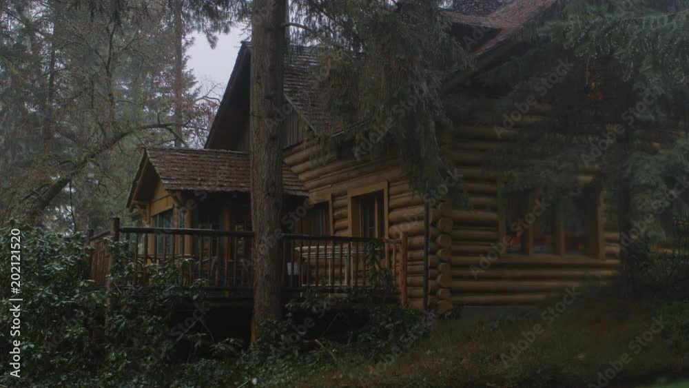 Zoom-in on side of rustic lodge near Grants Pass, Oregon Zoom-in on side of rustic lodge near Grants Pass, Oregon
