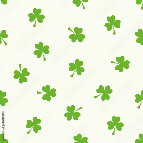 Clovers in a seamless pattern.Vector illustration