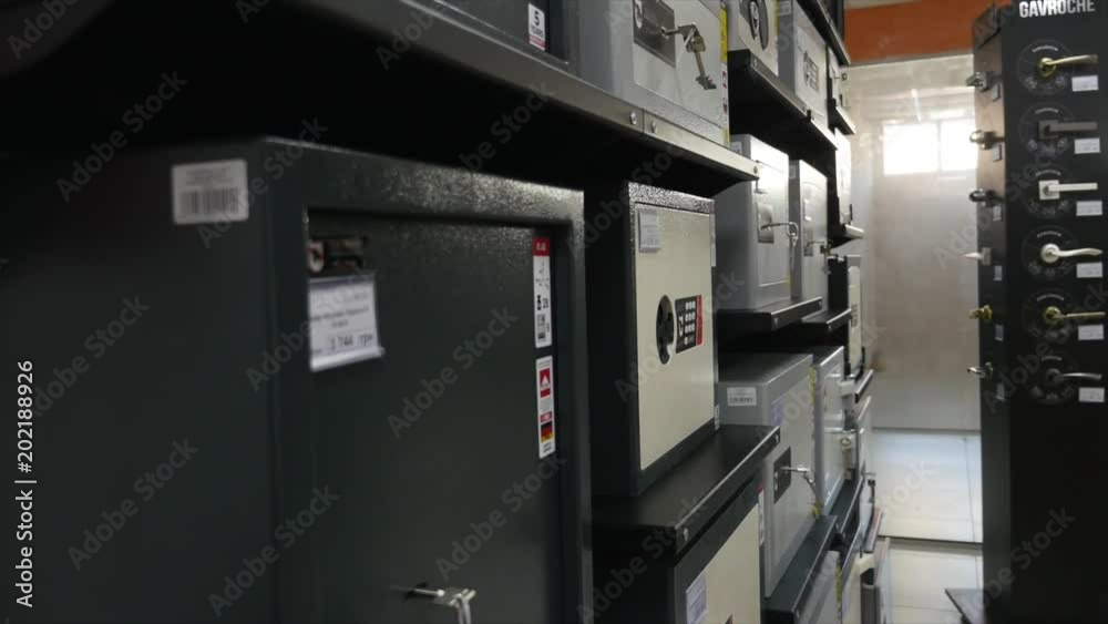 Safe deposit lockers in bank Safe deposit lockers in bank