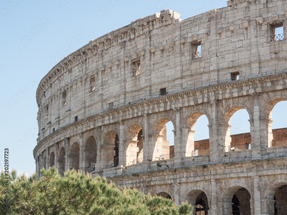 21 april 2018, coliseum, Rome Italy. Lots of tourists
