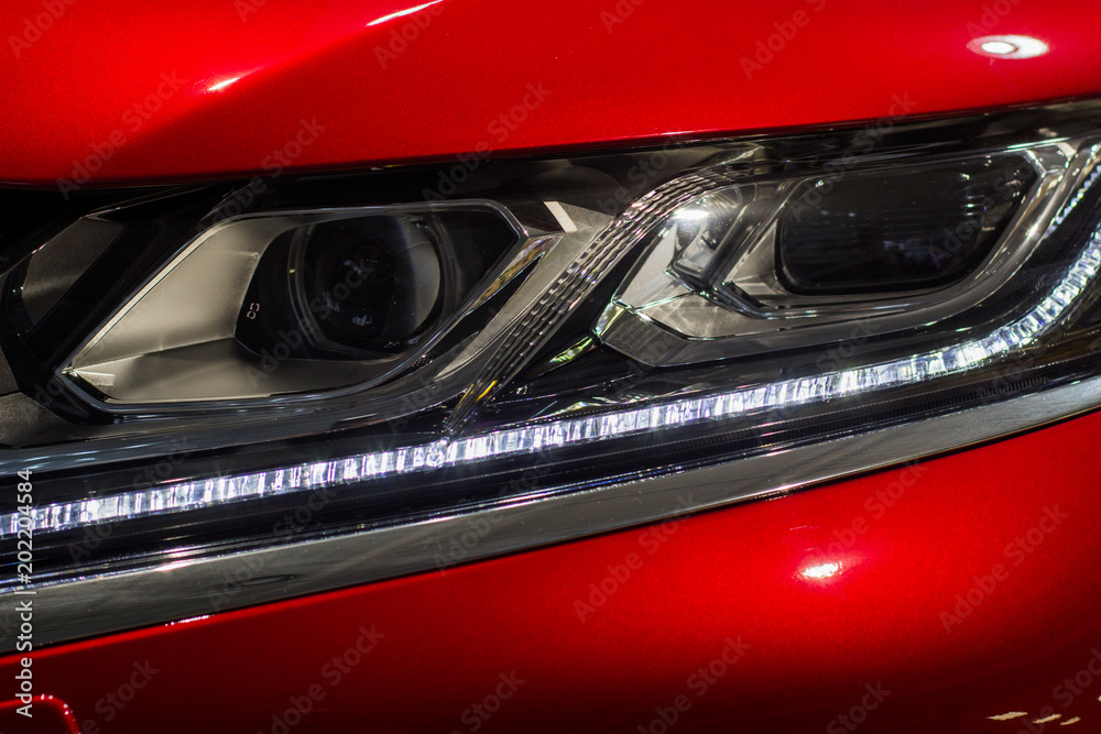 Obraz premium Car headlight