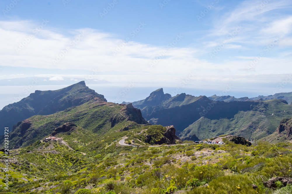Obraz premium View of the mountains in the region of the village of Masca in the north west of 'island of Tenerife in SPAIN
