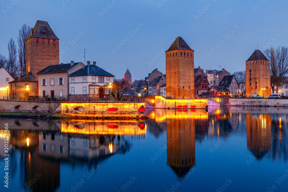 Obraz premium Strasbourg. Quay in the quarter Petite France.