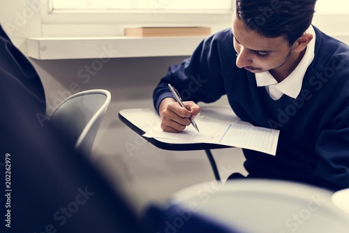 Canvas Print Young muslim student in class