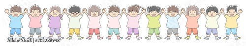 6幼児_バンザイ_横並び