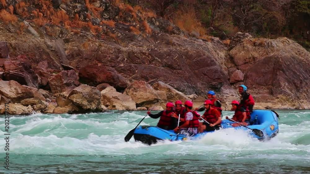 famous sports activity rafting ,web  for tourist rafting fun activity rishikesh india