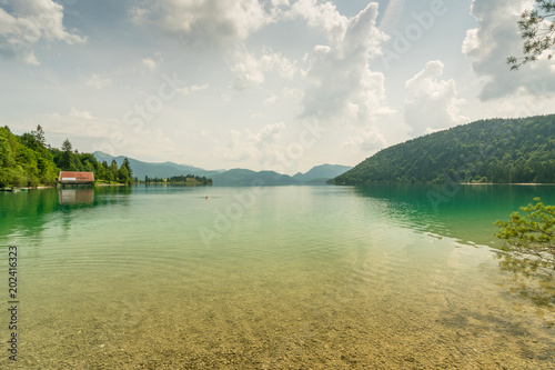 Sommer am See in den Bergen - Walchensee