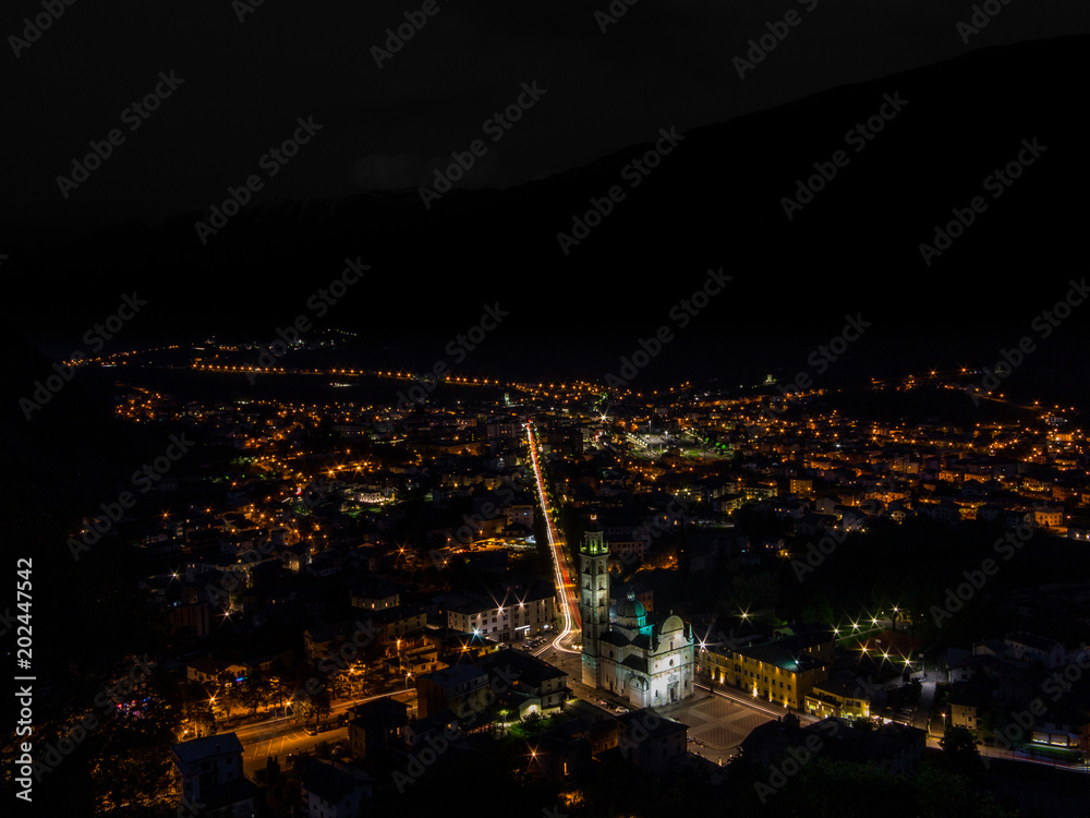 City fo Tirano by night, panoramic view