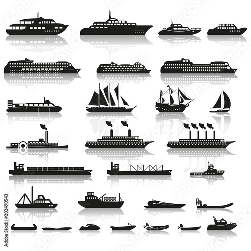 Ships and boats icon set. Vector.