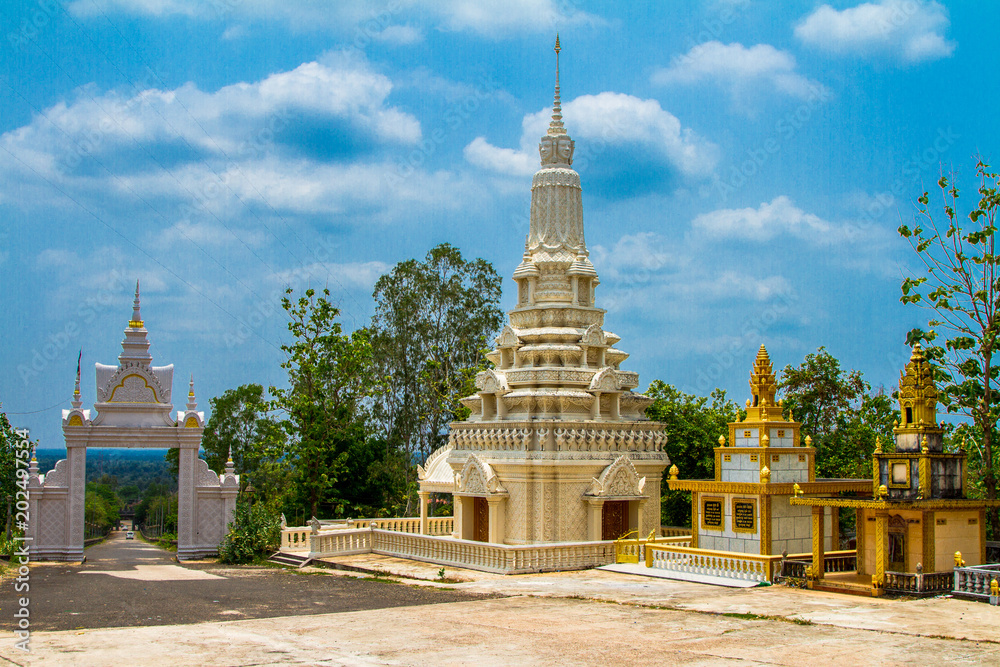 Phnom Bros Pagoda, Cambodia