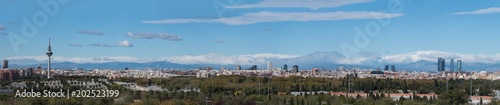 Vista panorámica de Madrid con las montañas al fondo. España photo