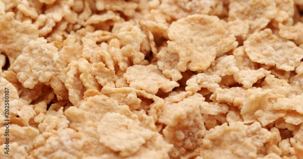 Spinning of corn flakes Spinning of corn flakes