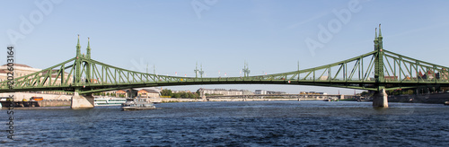 Canvas Print freedom bridge over the danub in budapest hungary