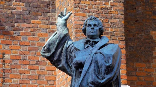 Reformator Luther Statue photo