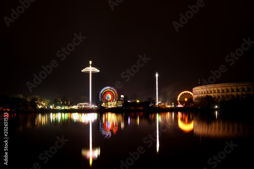 Volksfest Nürnberg am Abend mit Riesenrad Tower und Dutzendteich photo