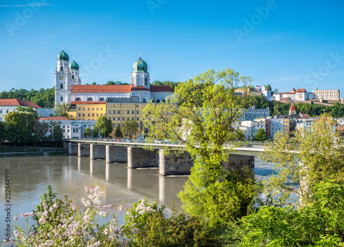 Blick auf den Dom St. Stephan in Passau