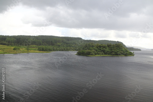 Blick von Schloss Kilchurn am Loch Awe in die Higlands von Schottland photo