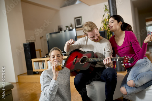 Young people having party w...