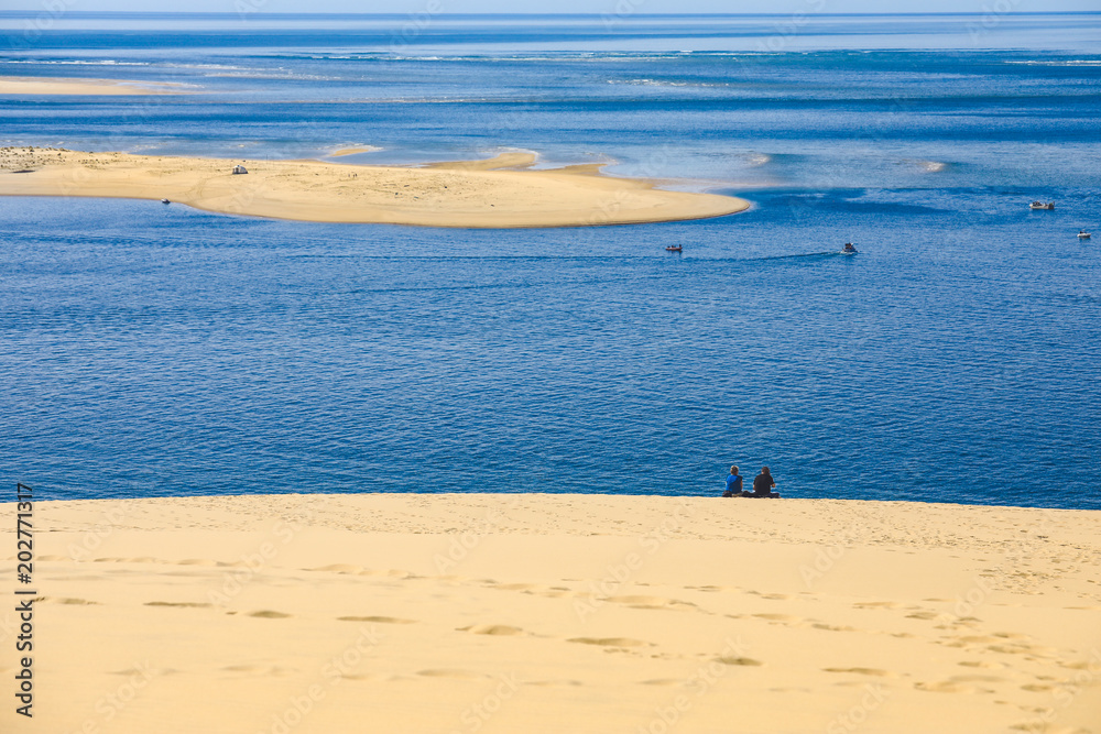 Φωτογραφία Dune of Pilat (Grande Dune du Pilat), the tallest sand dune in Europe