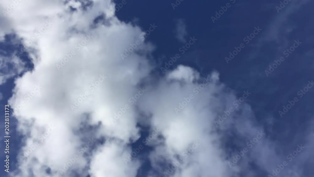 floating clouds timelapse floating clouds timelapse