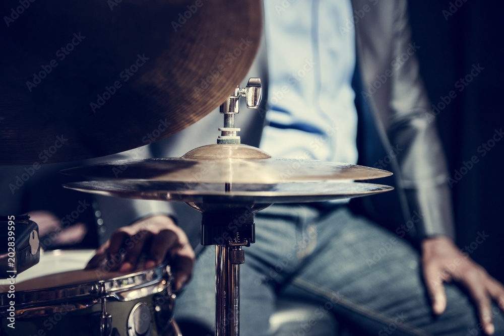 Naklejka premium Drummer performing in an event
