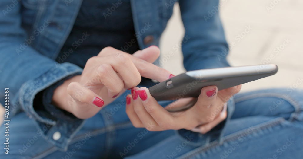 Close up of woman use of mobile phone