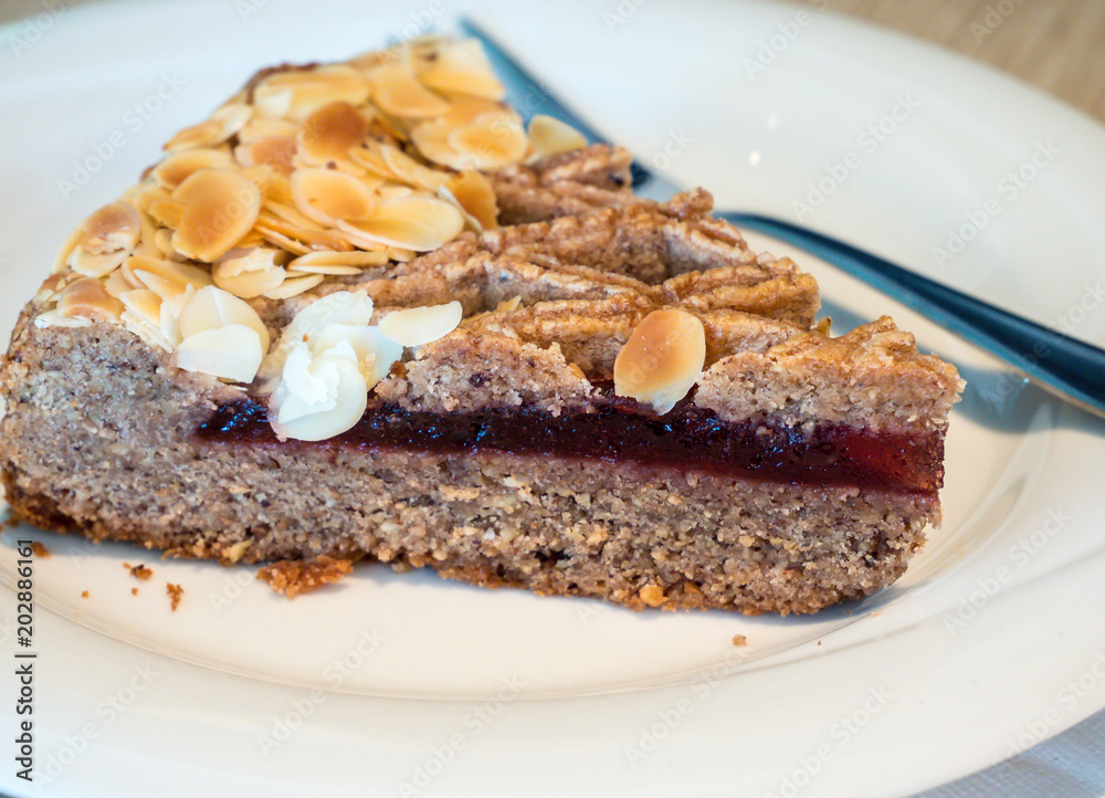 Ein Stück Linzer Torte