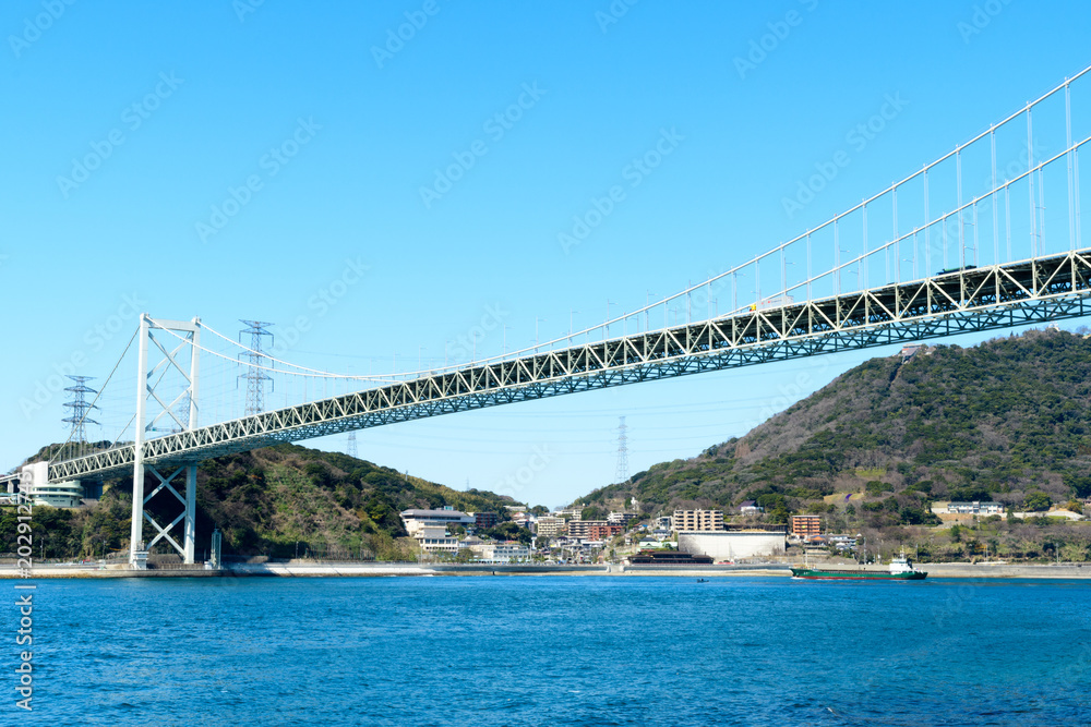 関門橋と関門海峡 関門橋と関門海峡