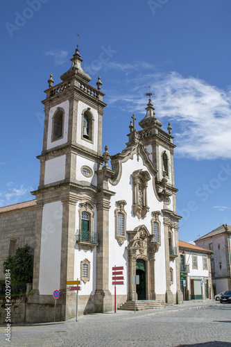 Fachada principal de la Iglesia de la misericordia de Guarda, Portugal  © DoloresGiraldez