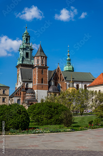 Le château du Wawel et Basilique Cathédrale Saints-Stanislas-et-venceslas de Cracovie