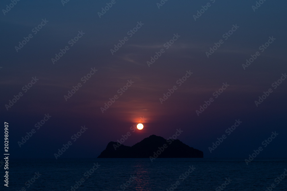 Beautiful Sunset light on the sea at koh  Phangan