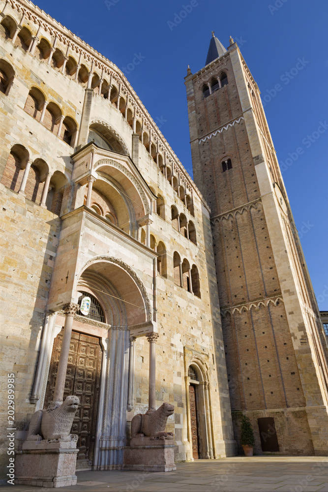 Parma - Duomo - La cattedrale di Santa Maria Assunta