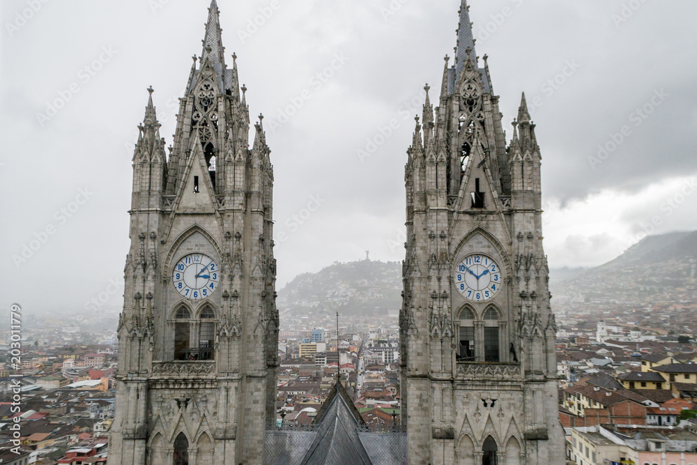 Obraz premium Basílica Voto nacional