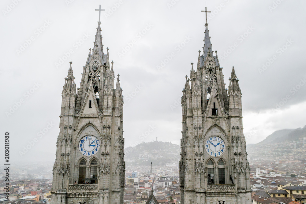 Obraz premium Basílica Voto nacional