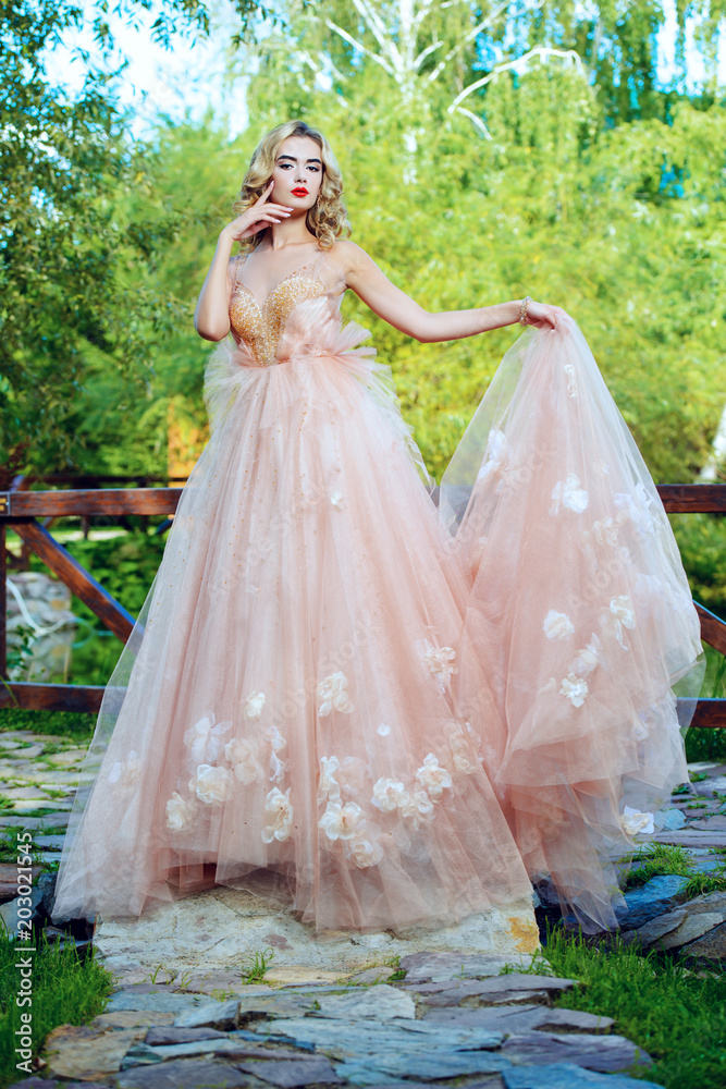 Fototapeta premium fashion for wedding