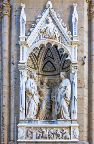 Landscapes, architectures and art of the city of Florence