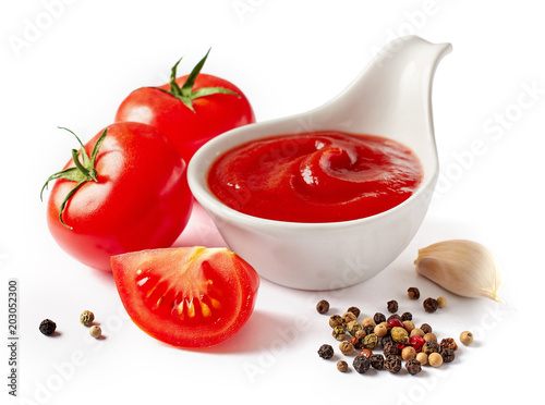 bowl of tomato sauce