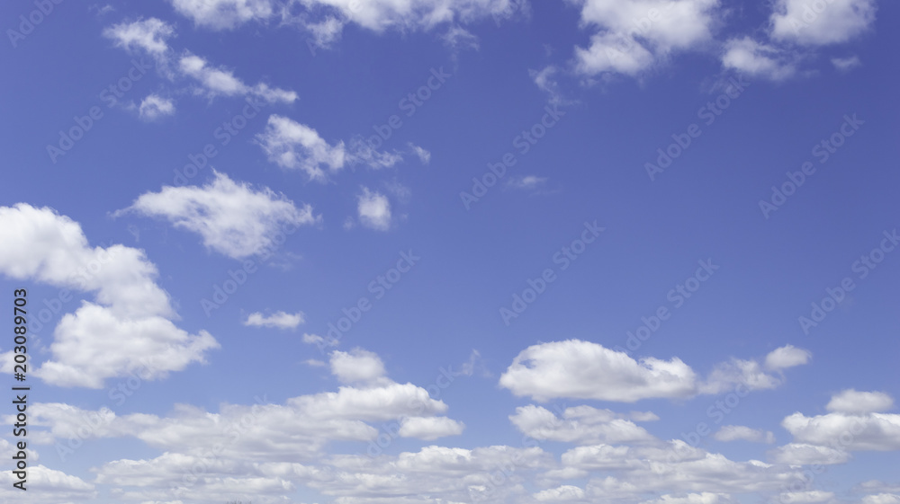 Obraz premium Cotton White Clouds Blue Sky’s