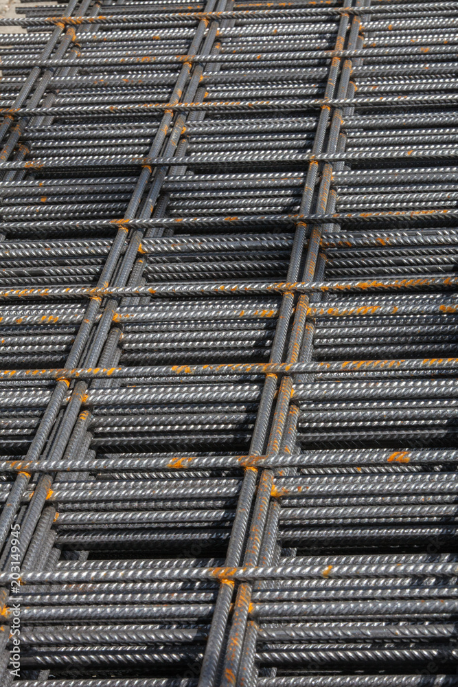 Lager von Baustahlgewebe auf der Baustelle Lager von Baustahlgewebe auf der Baustelle