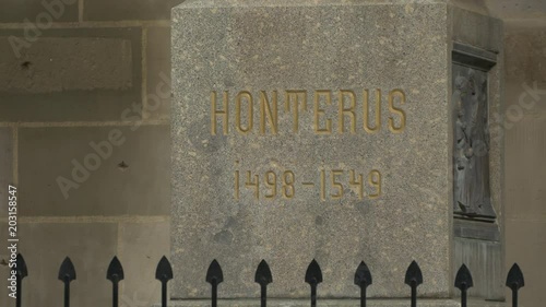 Honterus name engraved on a pedestal photo