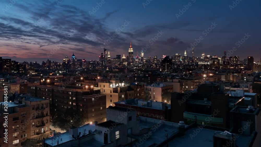 New York Manhattan Skyline Dusk To Night New York Manhattan Skyline Dusk To Night