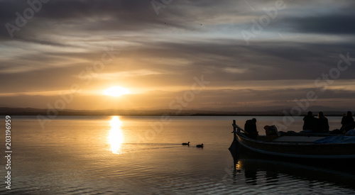 Atardecer en barca