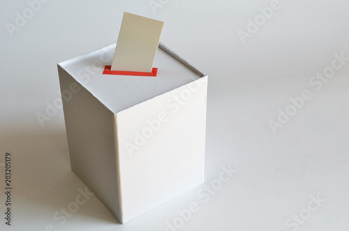 urna wyborcza